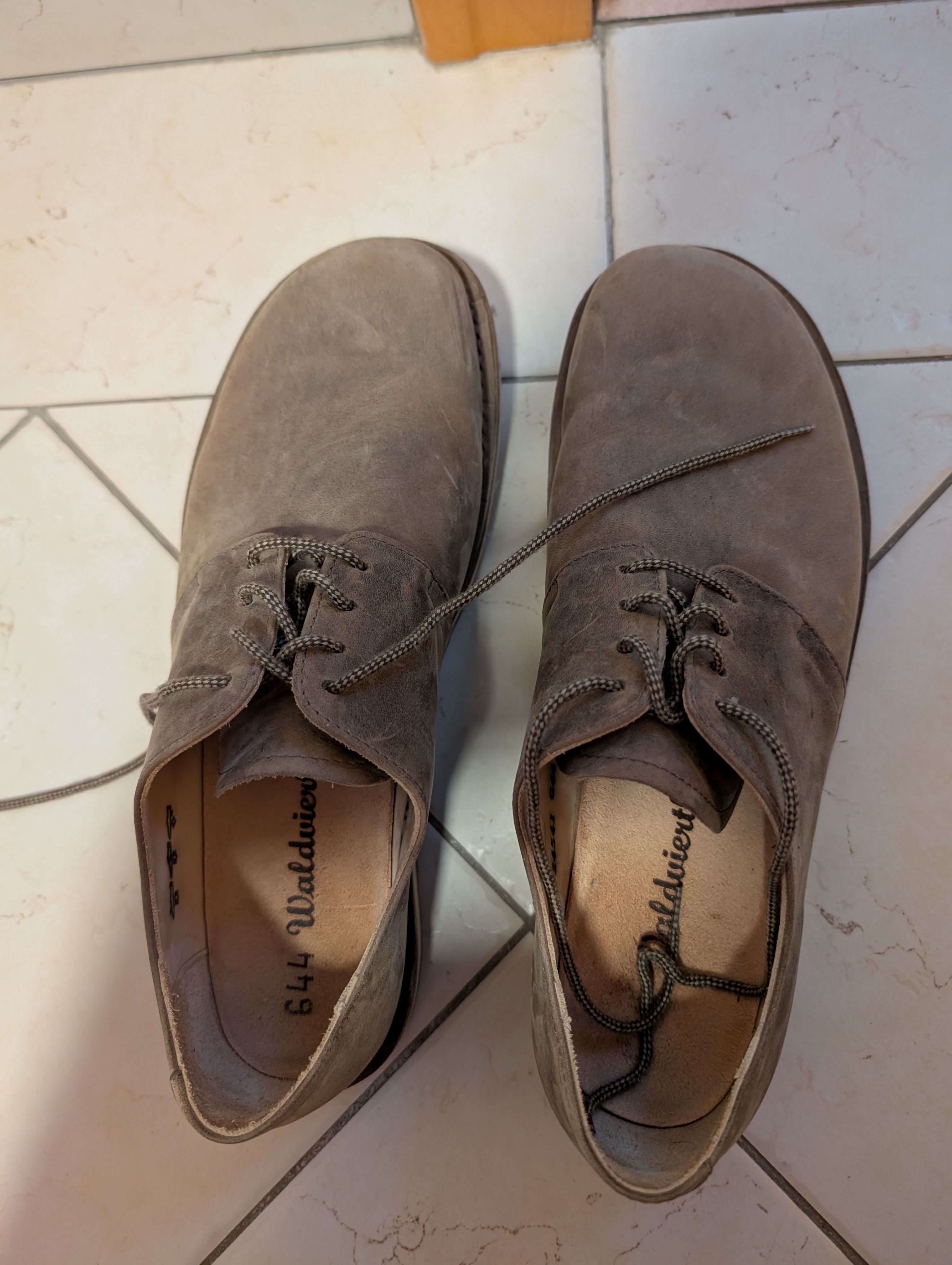 Herrenschuhe (44), Phonenix, Flachs