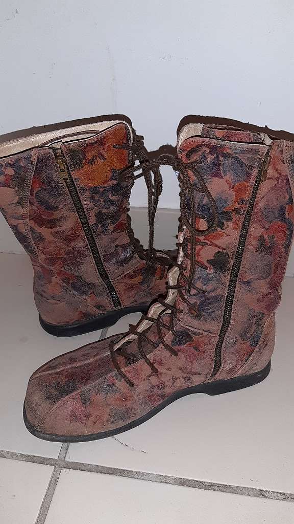 GEA Waldviertler Mula Rusch Stiefel Gr 37 F Blumenmuster
