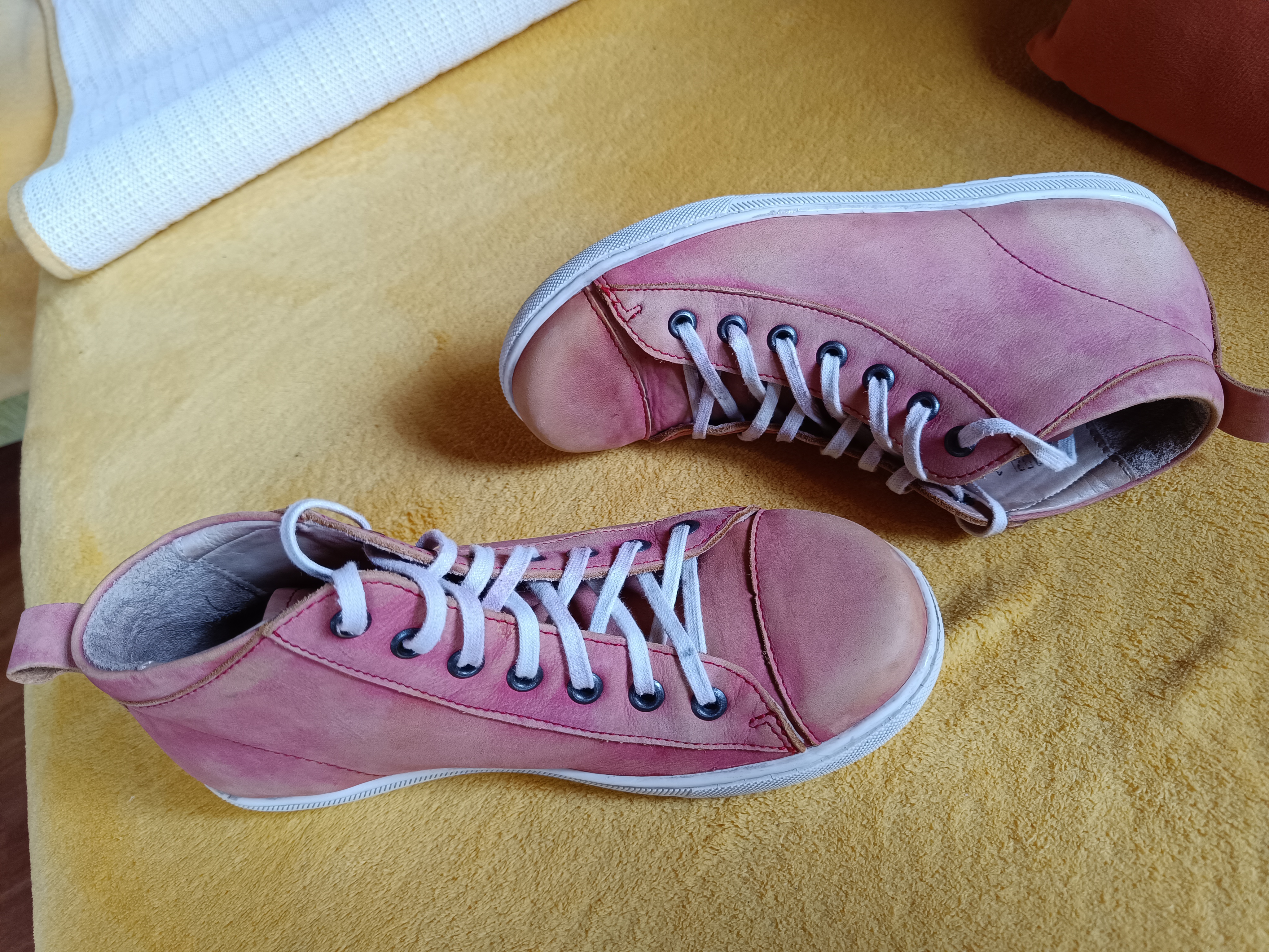 Sneaker G10 Größe 36