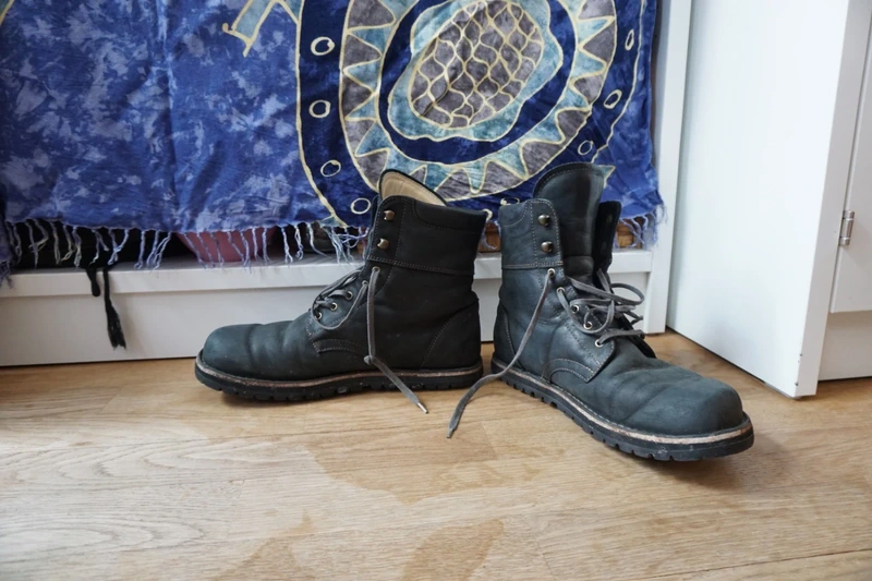 Wilderer 41F schwarz