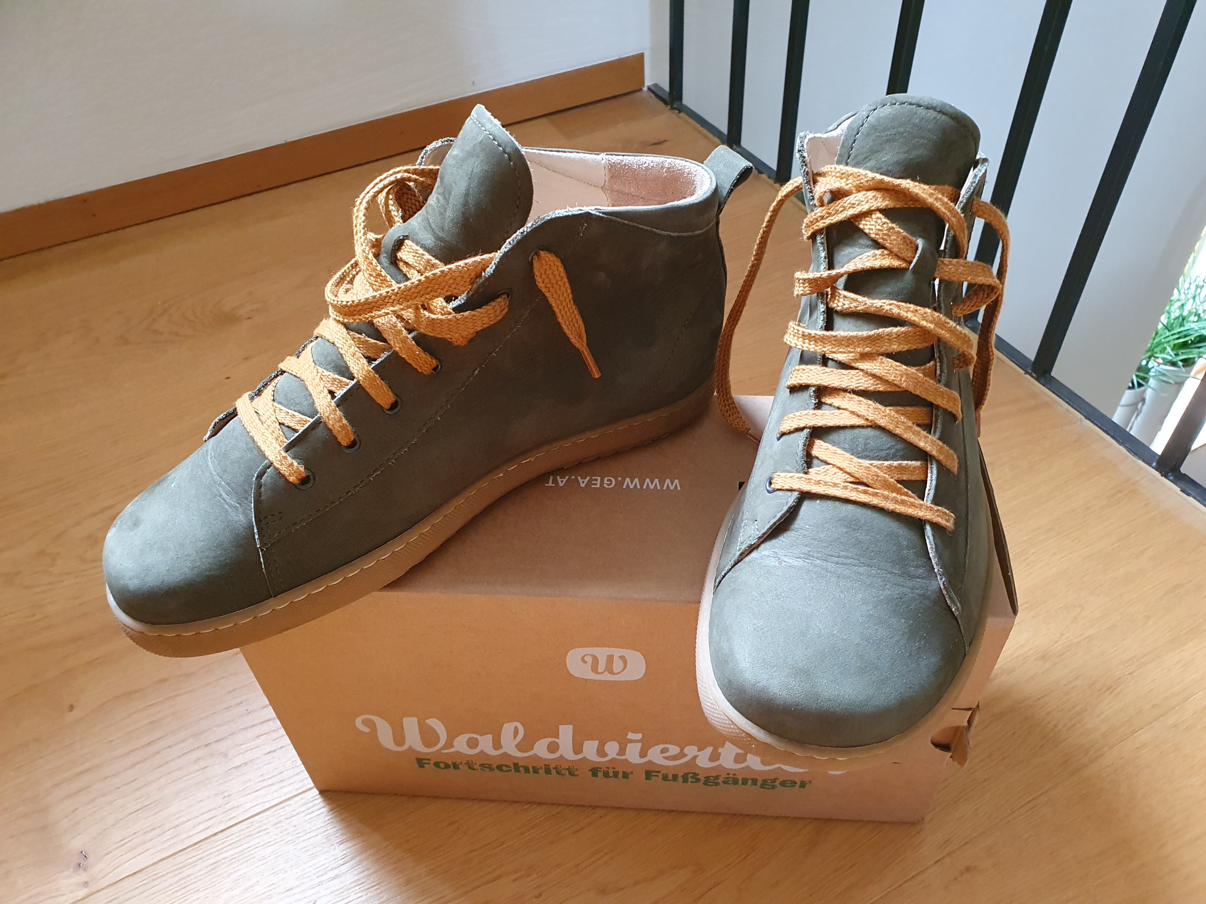 Waldviertler "Wirbelwind" – G39, Olive – Top Zustand!