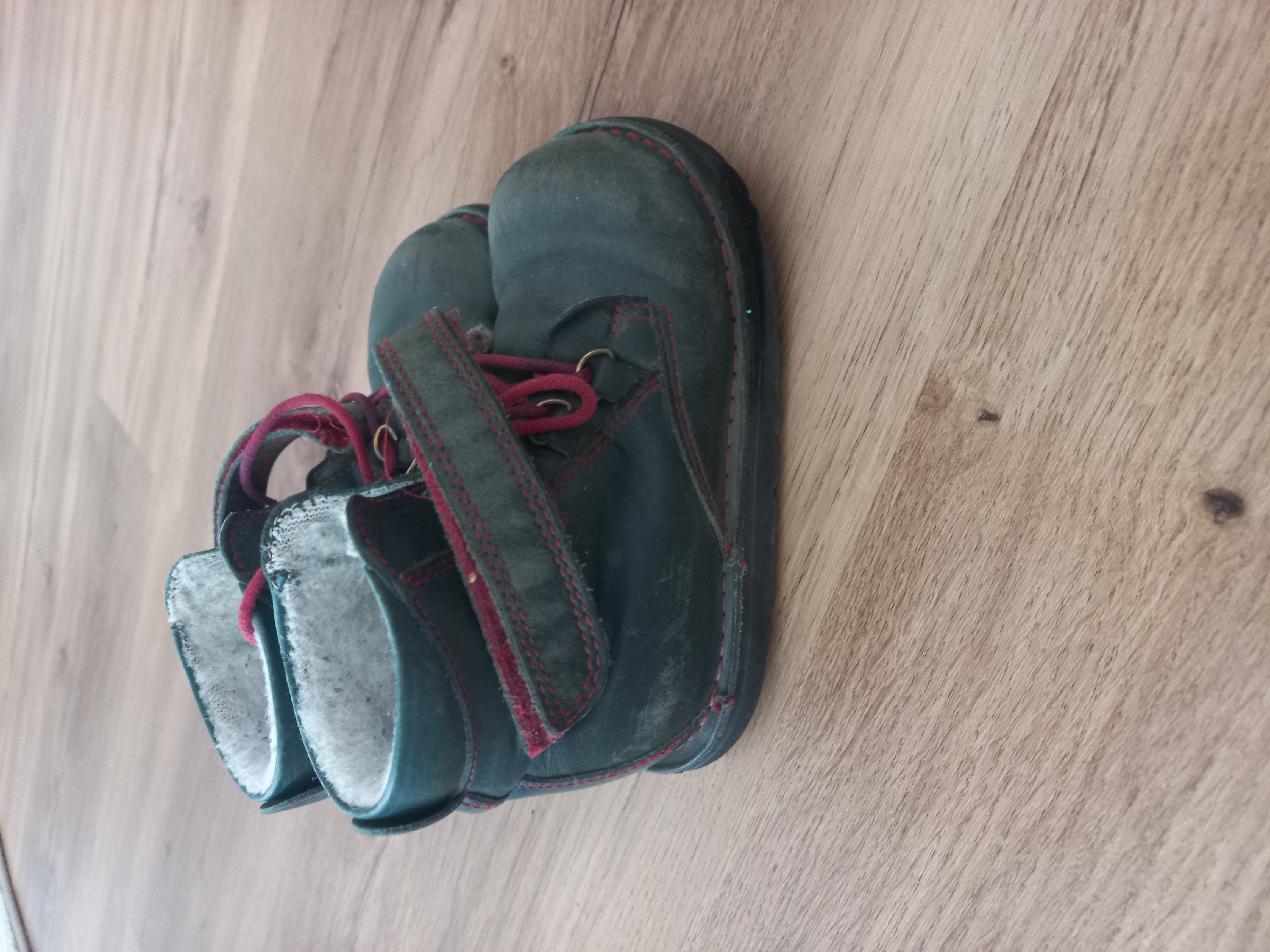 Winterschuh, Größe 27