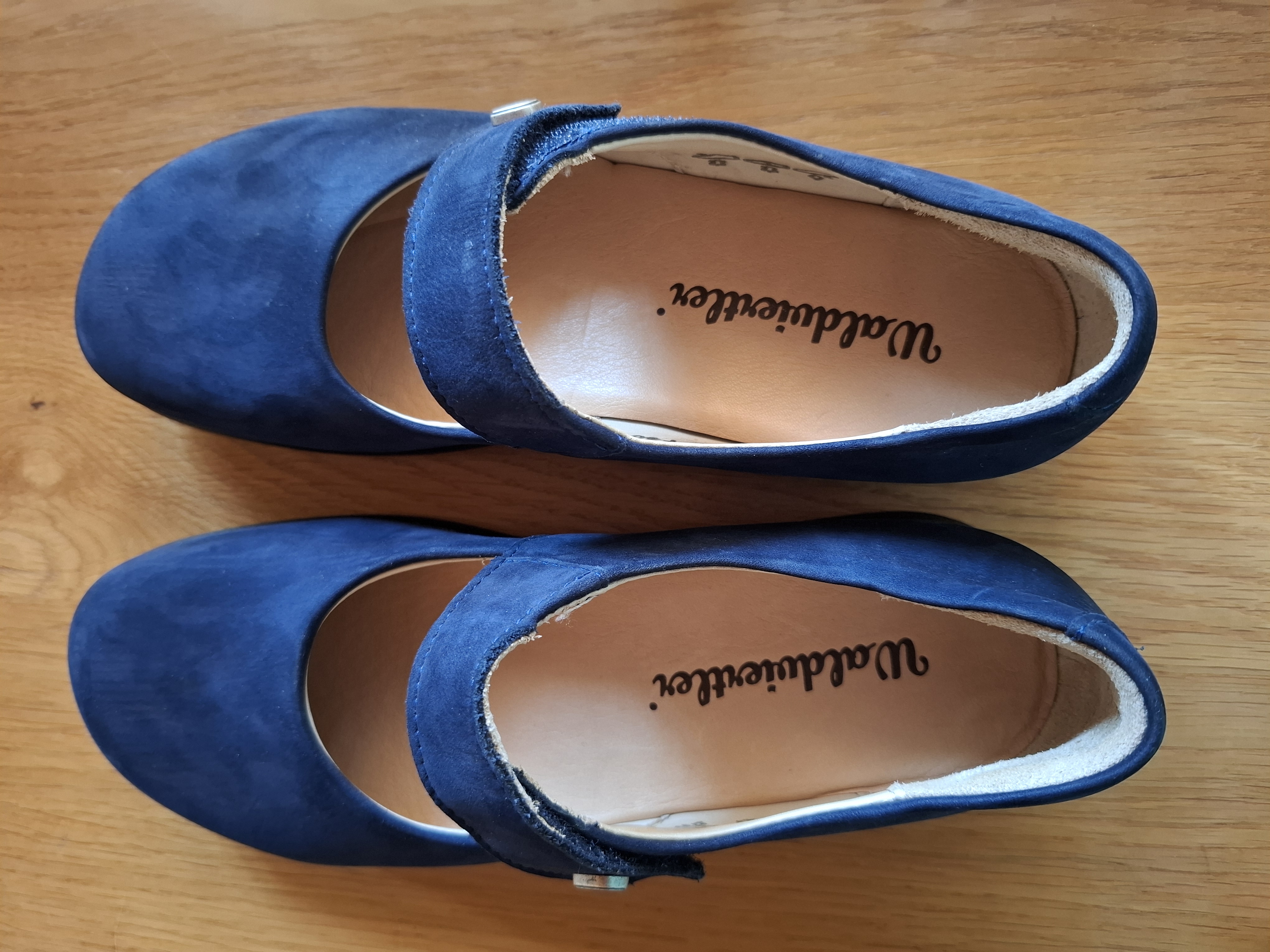 Frau Wohle F 40 blau