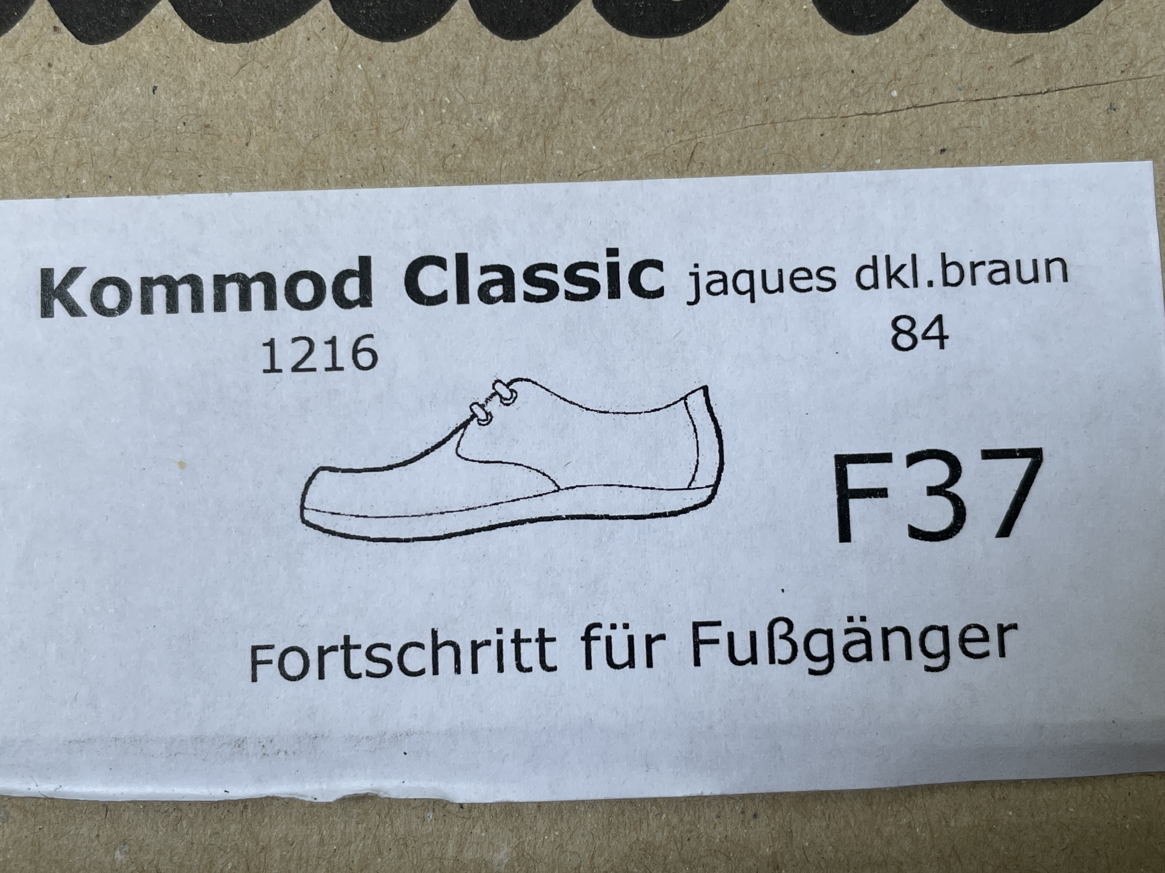 Kommod Classic Gr 37 UNGETRAGEN