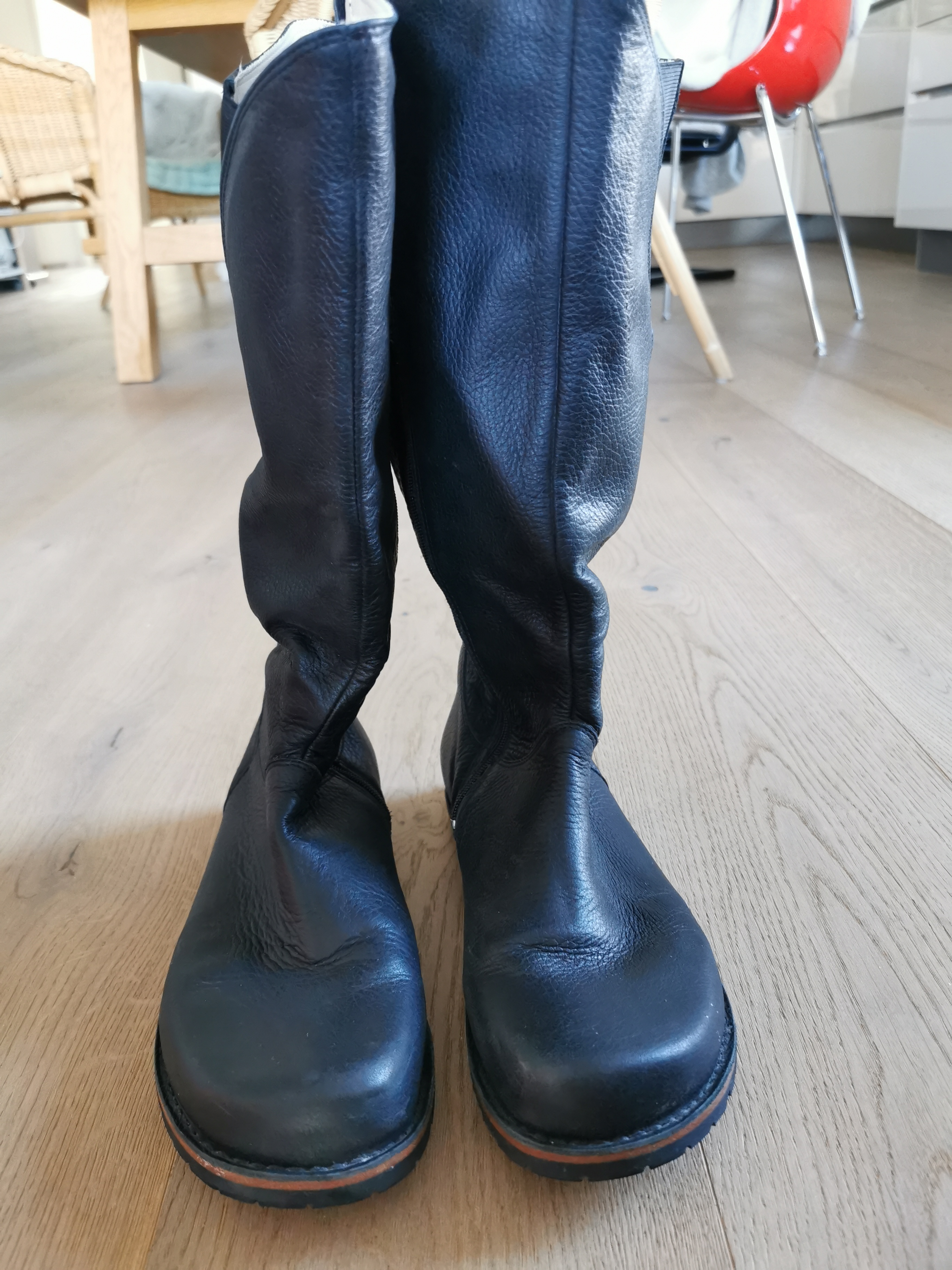 Stiefel Modell Wind neuwertig Gr. 40, schwarz