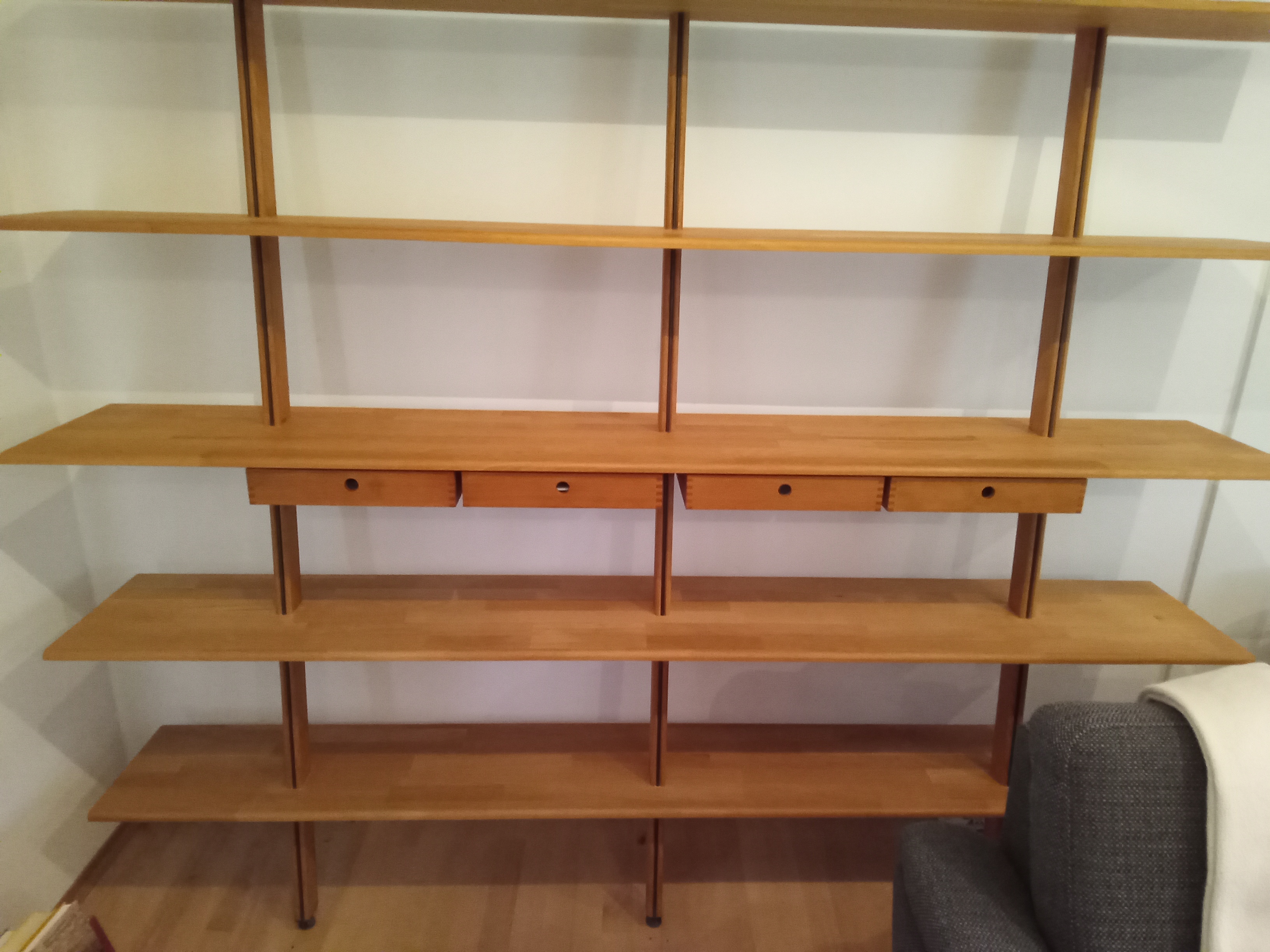 Regal Chaos 53, 4 Laden