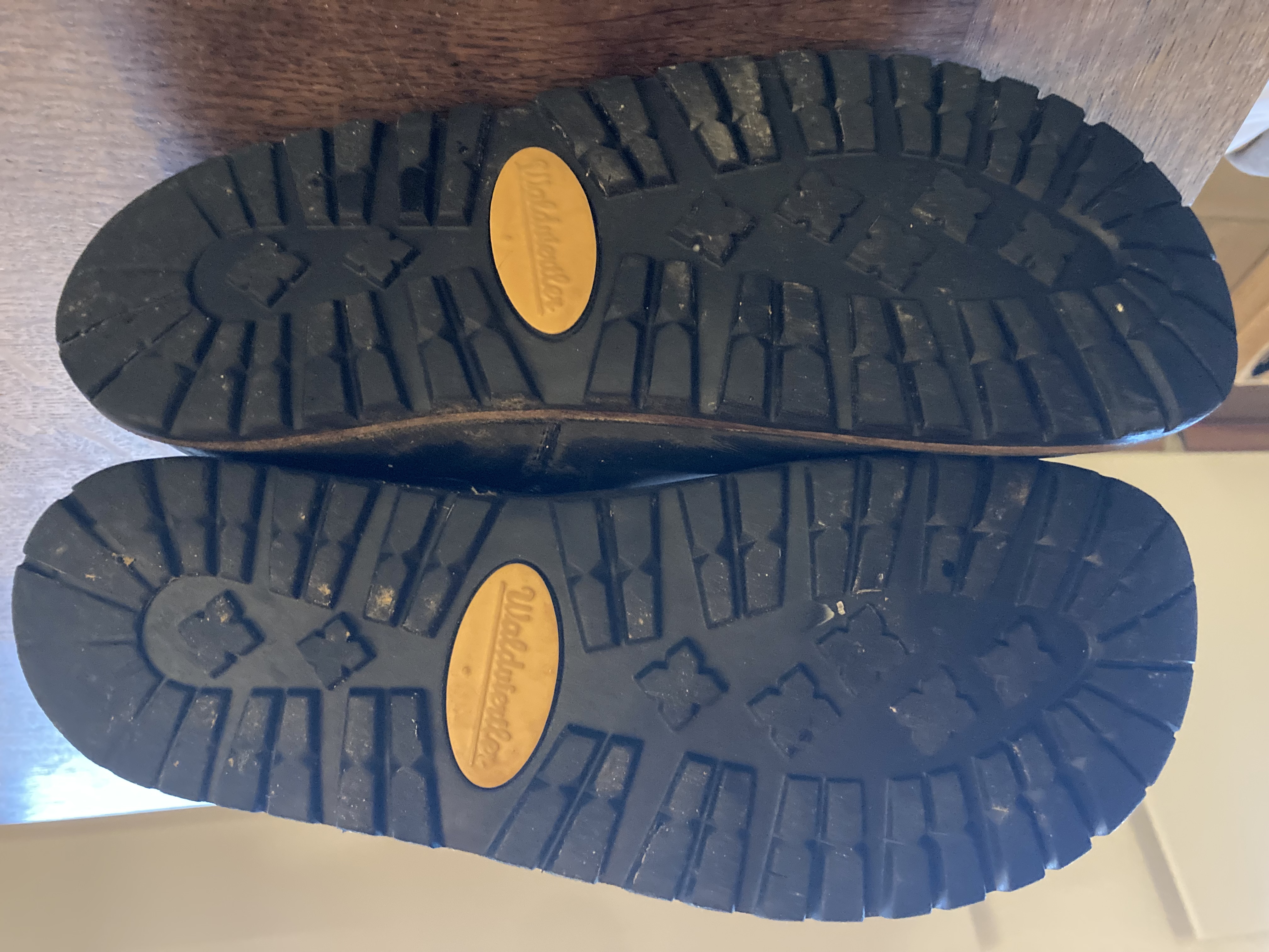 Stiefel Gr.40 zu verschenken.