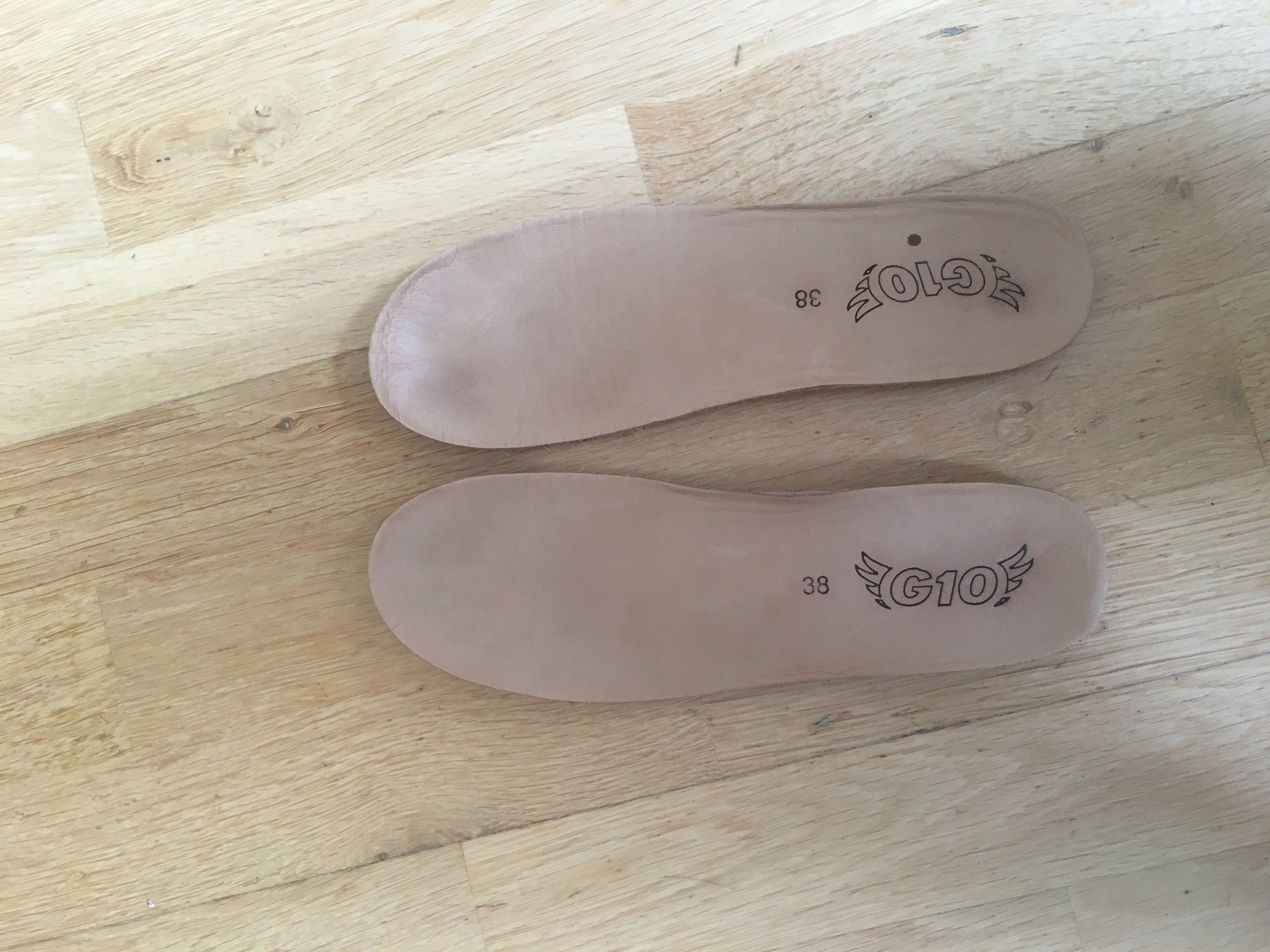 Verkaufe neuwertige schöne, blaue Waldviertler Twiga in Größe 38