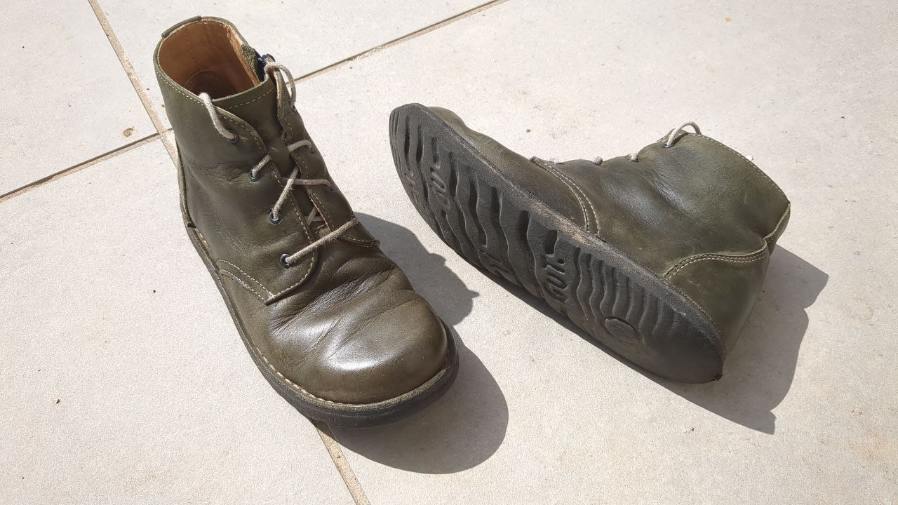 Schuhe GR 34